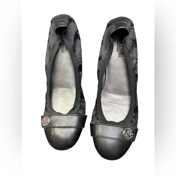 COACH LOGO women’s CHELSEYSlip On Black Signature C Ballet Flats shoes size 6.5