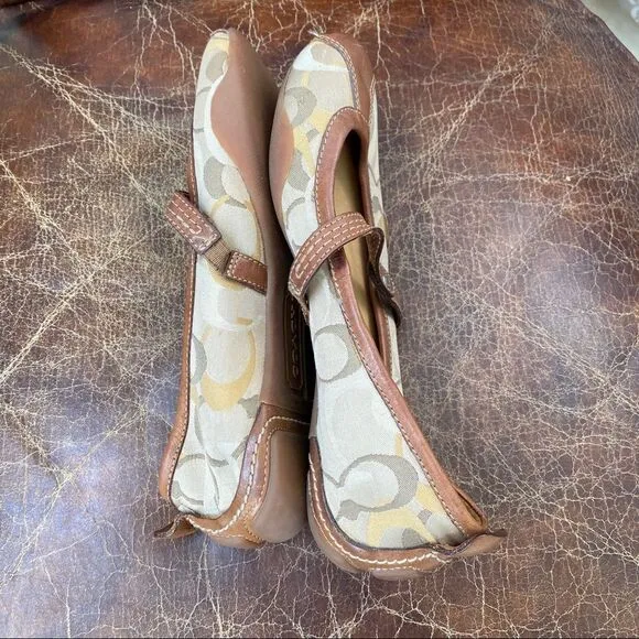 COACH vintage signature Joy cognac ballerina flats 7.5