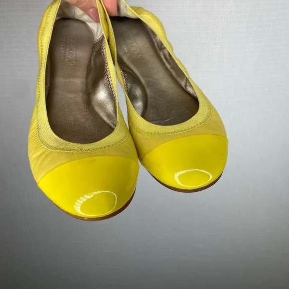 Coach | Womans Yellow Slip On Flats 6.5 Ballet