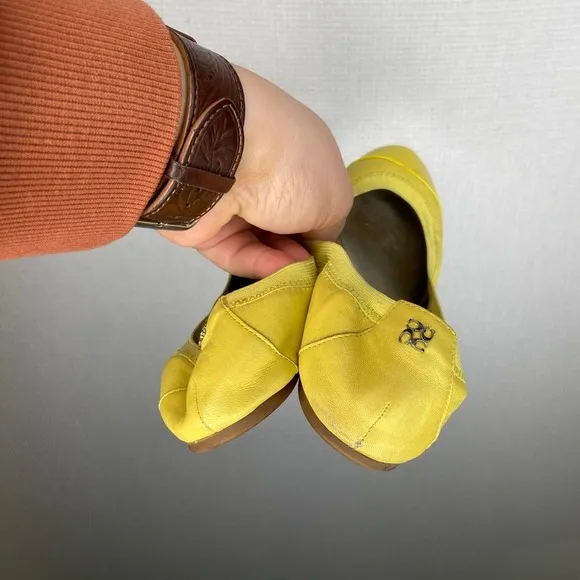 Coach | Womans Yellow Slip On Flats 6.5 Ballet