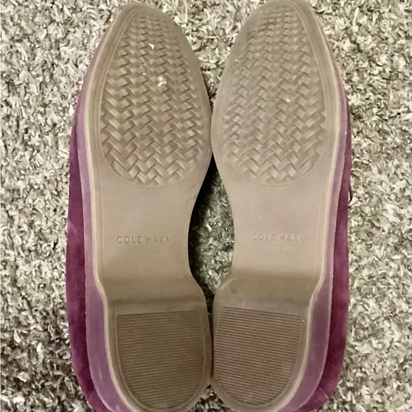 Cole Haan Grand O’s slip on loafers (Like new)