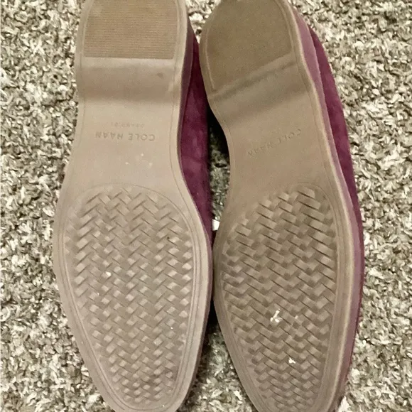Cole Haan Grand O’s slip on loafers (Like new)