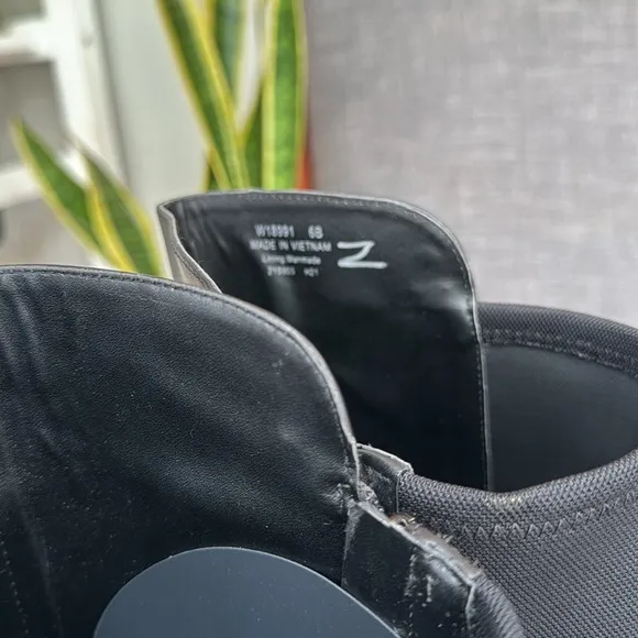 COLE HAAN Izzy Womens Leather NWOT