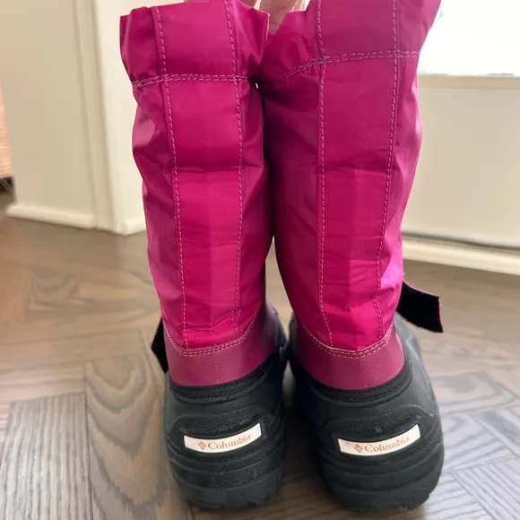Columbia Powderbug Forty waterproof girl's wild fuschia, size 3, snow boots