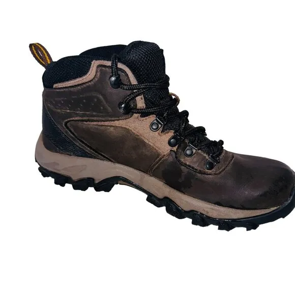 Columbia Waterproof Mens Size 7.5 Hiking Boots Newton Ridge Plus 2 Trail Running