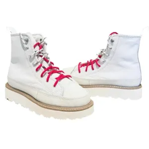 Converse Chuck Taylor All Terrain Leather Boots- NWOT Unisex Size W10M8.5