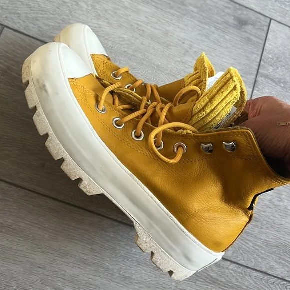 Converse mustard Yellow gore-Tex lug sole High-Top Sneakers size 6