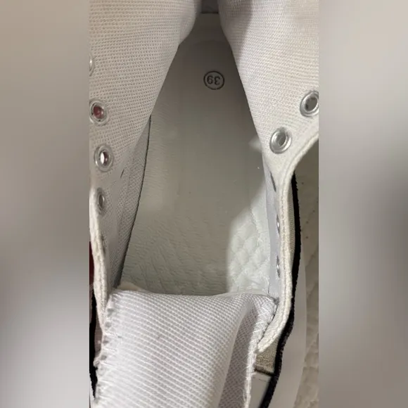 Converse White Run Hike Sneakers