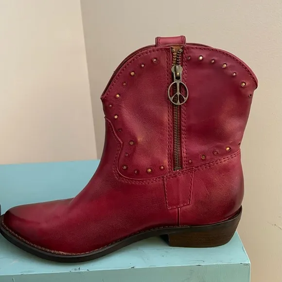 COPY - 🛍️2XHP🛍️ NIB LUCKY BRAND Red Western Boots