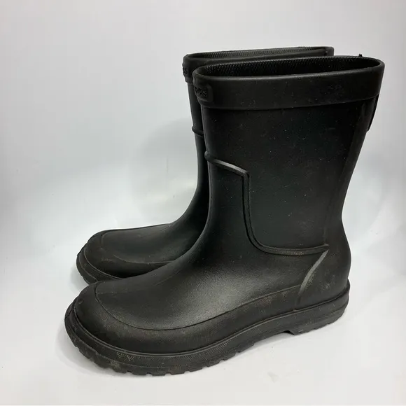 Crocs men’s Allcast black rain boots pull on boots size 7