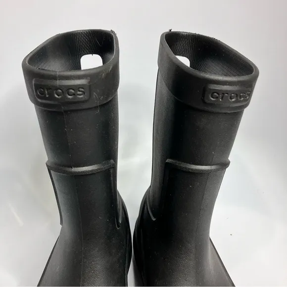 Crocs men’s Allcast black rain boots pull on boots size 7