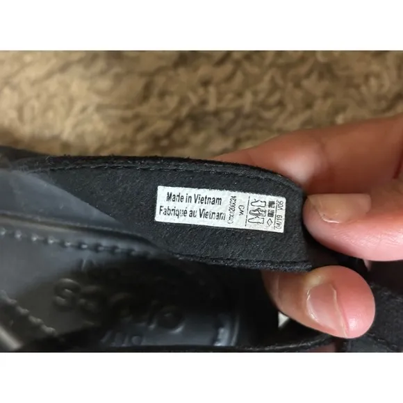Crocs Wedge Sandals Sequin Strap Adjustable Hook Black Casual Size W9