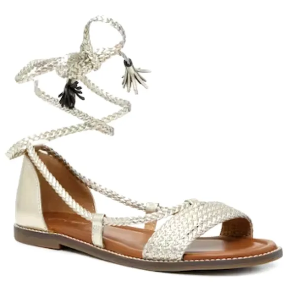 🐾🐾CROWN VINTAGE Preslen Gladiator Sandals in Gold Metallic