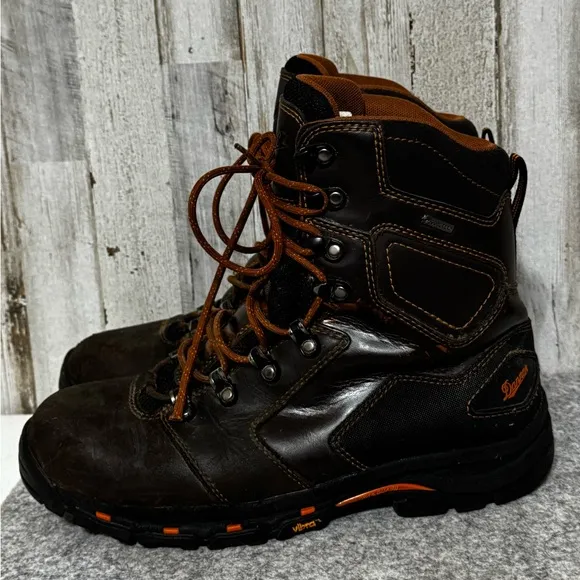 Danner Vicious 8” Gore-Tex Boots size 9