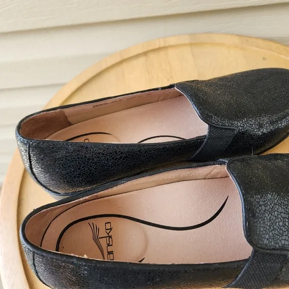 Dansko Addy black flats women's 39