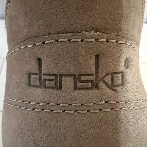 Dansko Cynthia Mid Calf Pull On Suede Waterproof Winter Boots Taupe Size 37