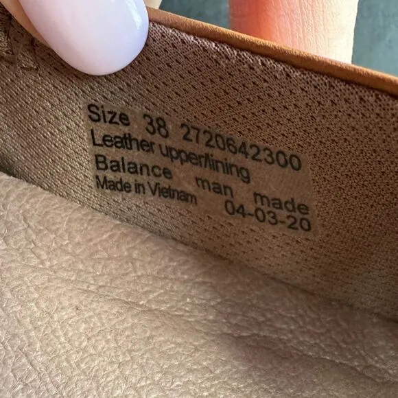 Dansko Kira Flats Women’s Sz 38 Brown Leather Slip On Ballet Flats Elastic Back