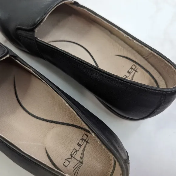 Dansko Loafer Women US 6 EUR 37 Black Low Top Slip On Flats Clog Shoe Farah