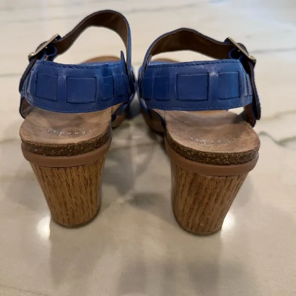 Dansko Sandals Size 40 Blue Leather Cork Wooden Heel