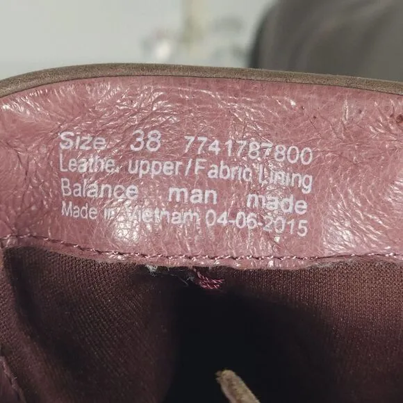 DANSKO Women's Amelia US 7-7,5 EU 38 Brown Leather Zip Block Heel Ankle Boots