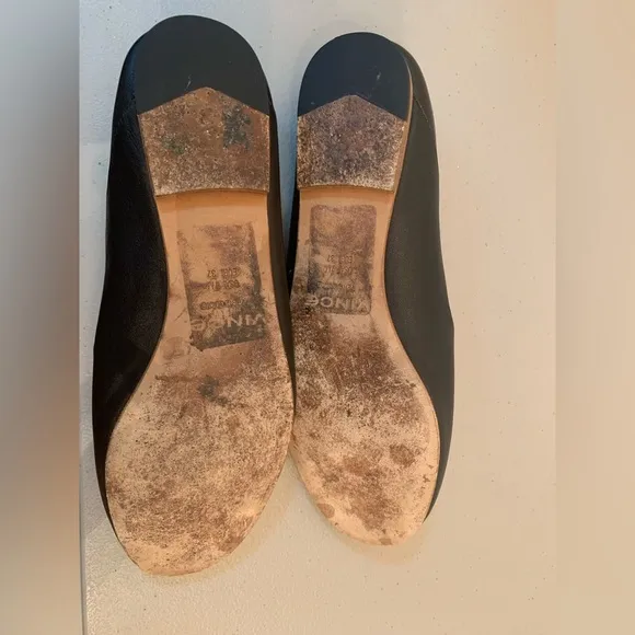 Designer Vince flats