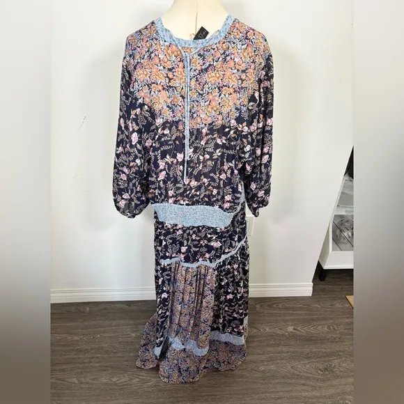 Diane Freis VTG Vintage Floral Long Maxi Sleeve Dress with Blue Accents