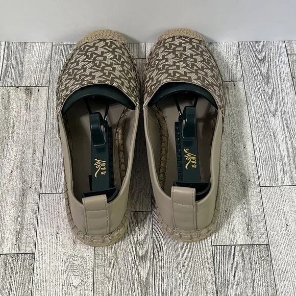 DKNY Mali Espadrille Slip On Flats Shoes Womens 8 Tan Leather Upper LOGO