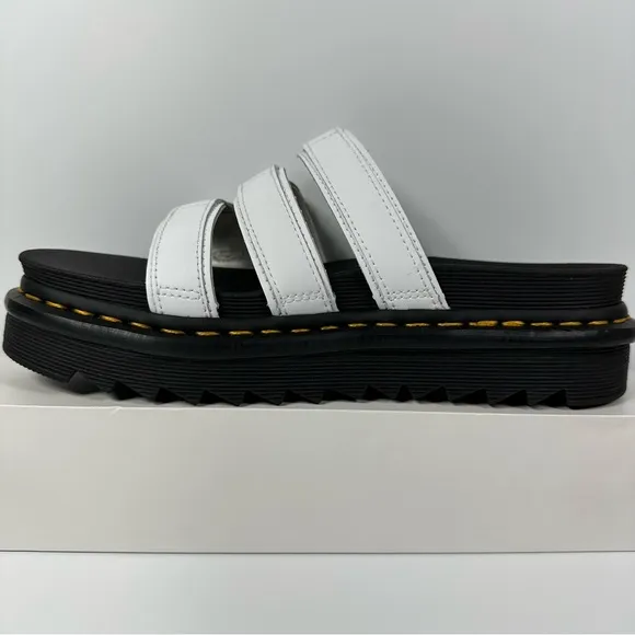 DOC BLAIRE LEATHER SLIDES SANDALS WOMENS SIZE 8 HORSESHOE BUCKLES 3 STRAP NEW