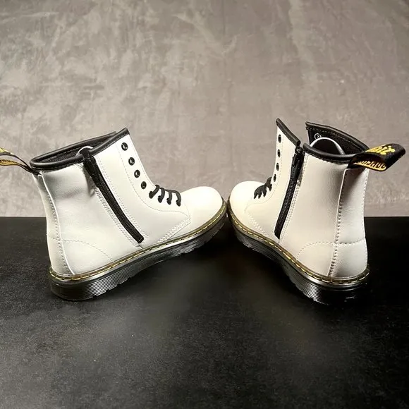 Doc Marten Zavala Junior Boots Youth 2Y White Black Boots