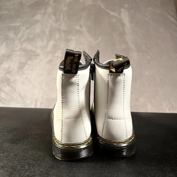 Doc Marten Zavala Junior Boots Youth 2Y White Black Boots
