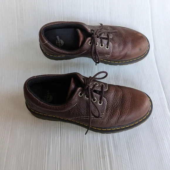 DOC MARTENS Boston men's brown leather oxford loafers
