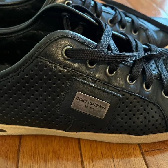 Dolce &amp; Gabbana Black Perforated Sneakers Leather