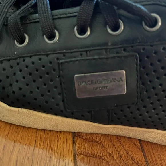 Dolce &amp; Gabbana Black Perforated Sneakers Leather
