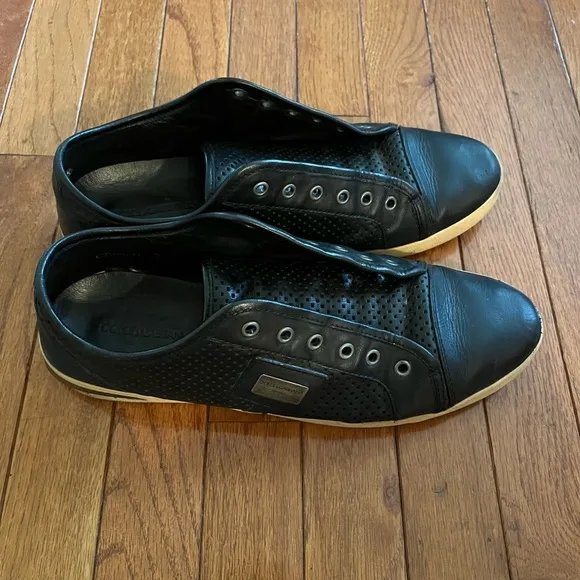 Dolce &amp; Gabbana Black Perforated Sneakers Leather