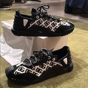 Dolce &amp; Gabbana logo print Black and White Sneakers. Worn once. Dope!
