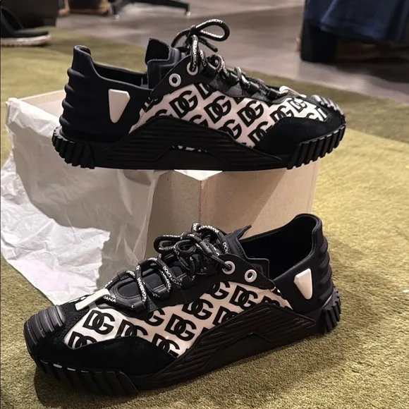 Dolce &amp; Gabbana logo print Black and White Sneakers. Worn once. Dope!