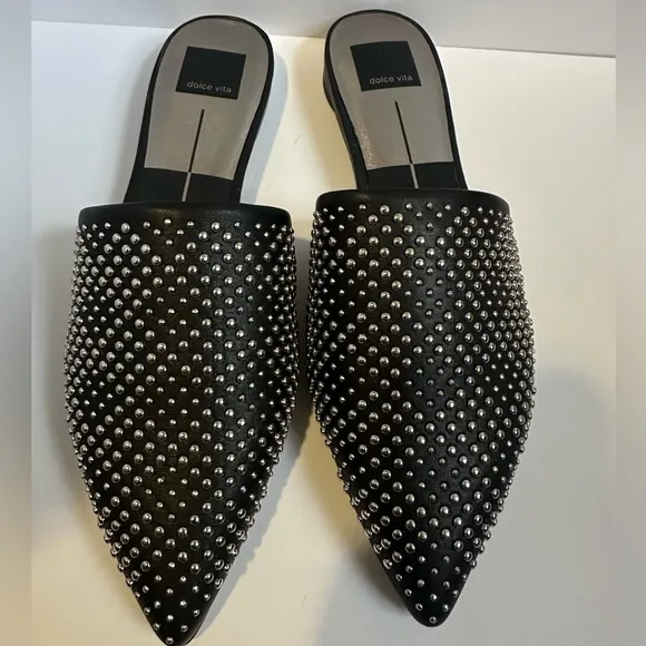 Dolce Vida NWT Elvah Black Leather and Silver Studded Flats Size 8.5