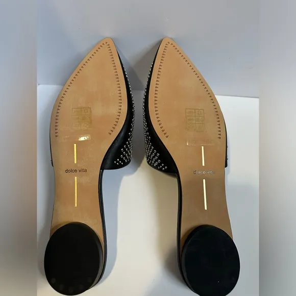 Dolce Vida NWT Elvah Black Leather and Silver Studded Flats Size 8.5