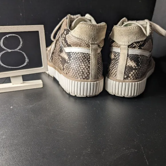 Dolce Vita 8 suede and snakeskin comfy lace up hi top lug sole sneakers