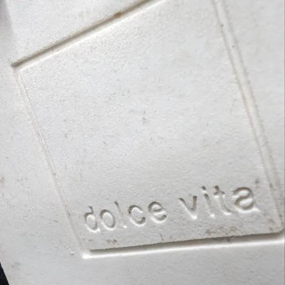 Dolce Vita 8 suede and snakeskin comfy lace up hi top lug sole sneakers