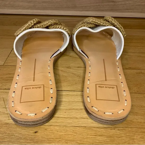 Dolce Vita Desa Sandals in Ivory Leather - Size 9
