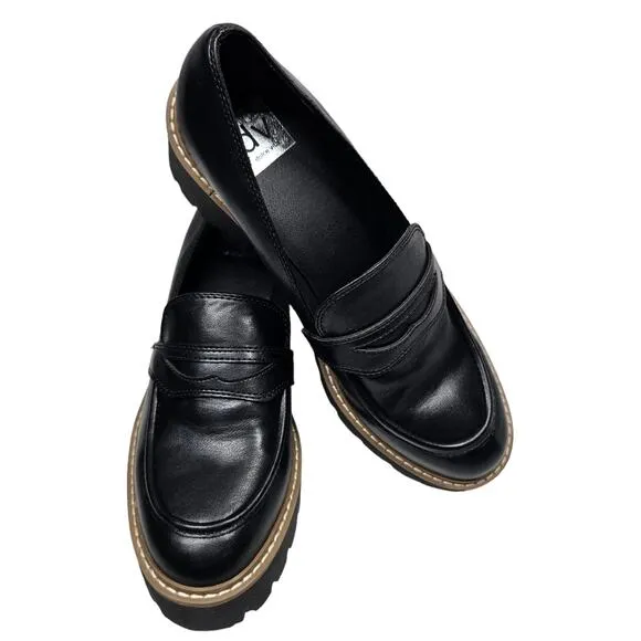 Dolce Vita DV Tammy Lug Heel Black Penny Loafers Size 10