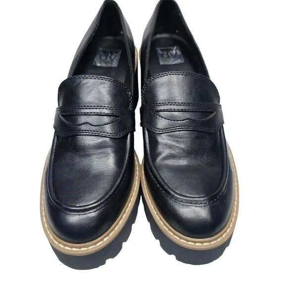 Dolce Vita DV Tammy Lug Heel Black Penny Loafers Size 10