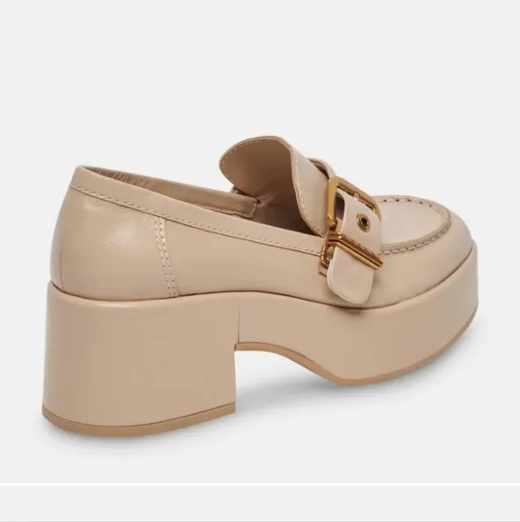 Dolce Vita Yonder Loafers Sesame Crinkle Patent Leather Size 7.5 Buckle Detail