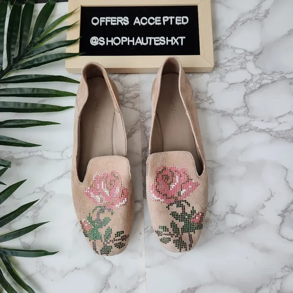 Donald J Pilner Hiro Floral Embellished Suede Slip On Flats