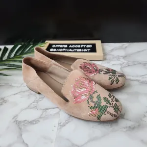 Donald J Pilner Hiro Floral Embellished Suede Slip On Flats