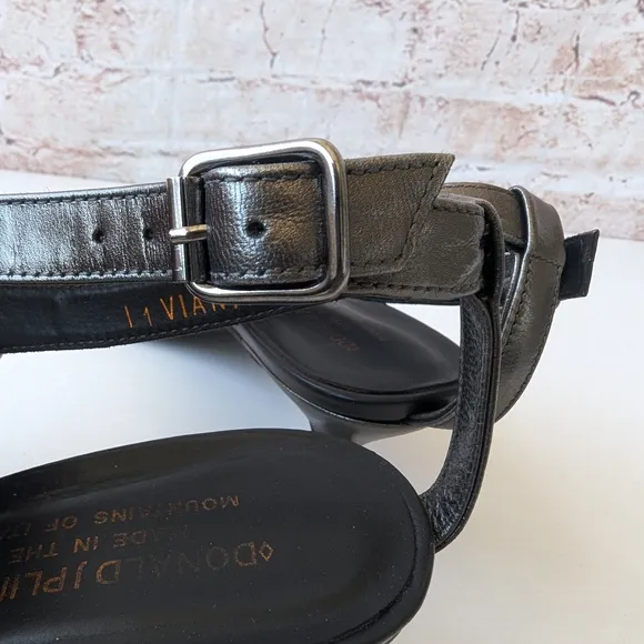 Donald J. Pliner Black and Silver Sandals with Toe Loop