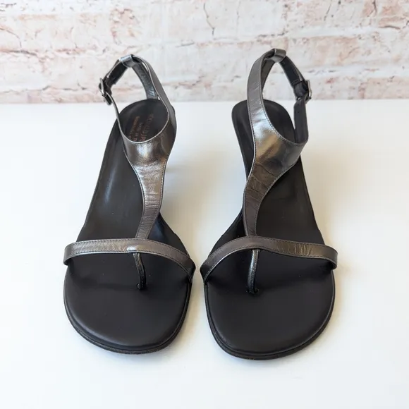 Donald J. Pliner Black and Silver Sandals with Toe Loop