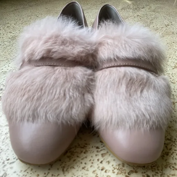 DONALD J. PLINER Lilian Leather Almond Toe Light Pink Loafers Size 7.5