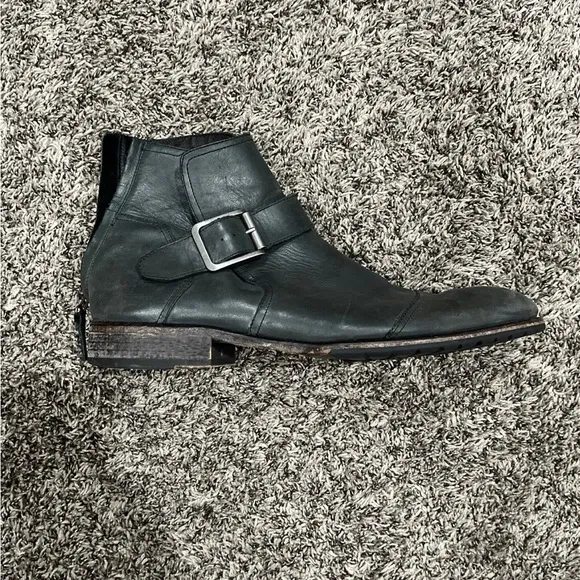 DONALD J PLINER Men’s Zaira Chukka Buckle Boots Leather Black Size 11M EUC